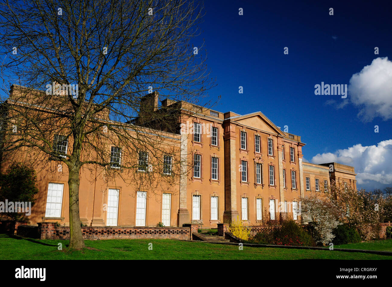 Himley Hall, eine Achtzehntjahrhundert Landhaus inmitten eines Parks in der Nähe von Dudley, West Midlands Stockfoto