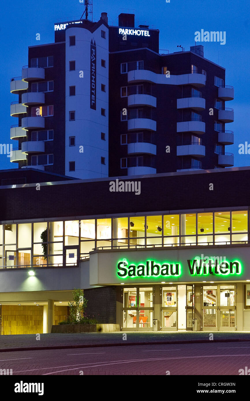 Saalbau Witten mit Parkhotel, Deutschland, Nordrhein-Westfalen, Ruhrgebiet, Witten Stockfoto