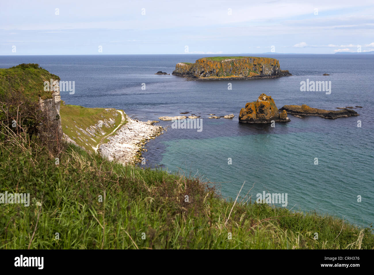 Larrybane Kopf und Schafe Insel an der Küste von North Antrim verwendet ein Drehort für Spiel der Throne Stockfoto