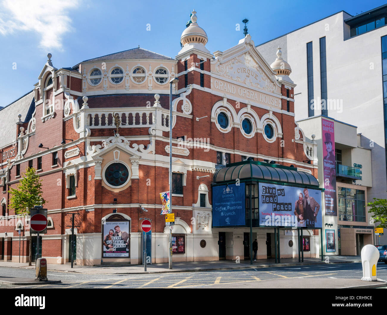 Das Grand Opera House, Belfast, Nordirland - Vorderansicht dieser alten historischen Gebäudes im Zentrum Stadt Stockfoto