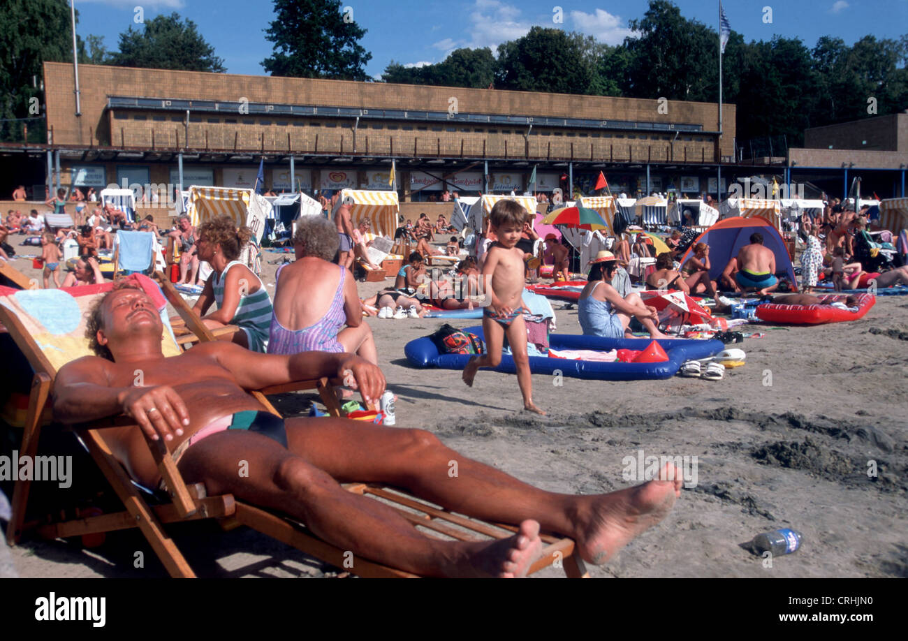 Berlin, Deutschland, in der Sonne-Strandbad Wannsee Stockfoto