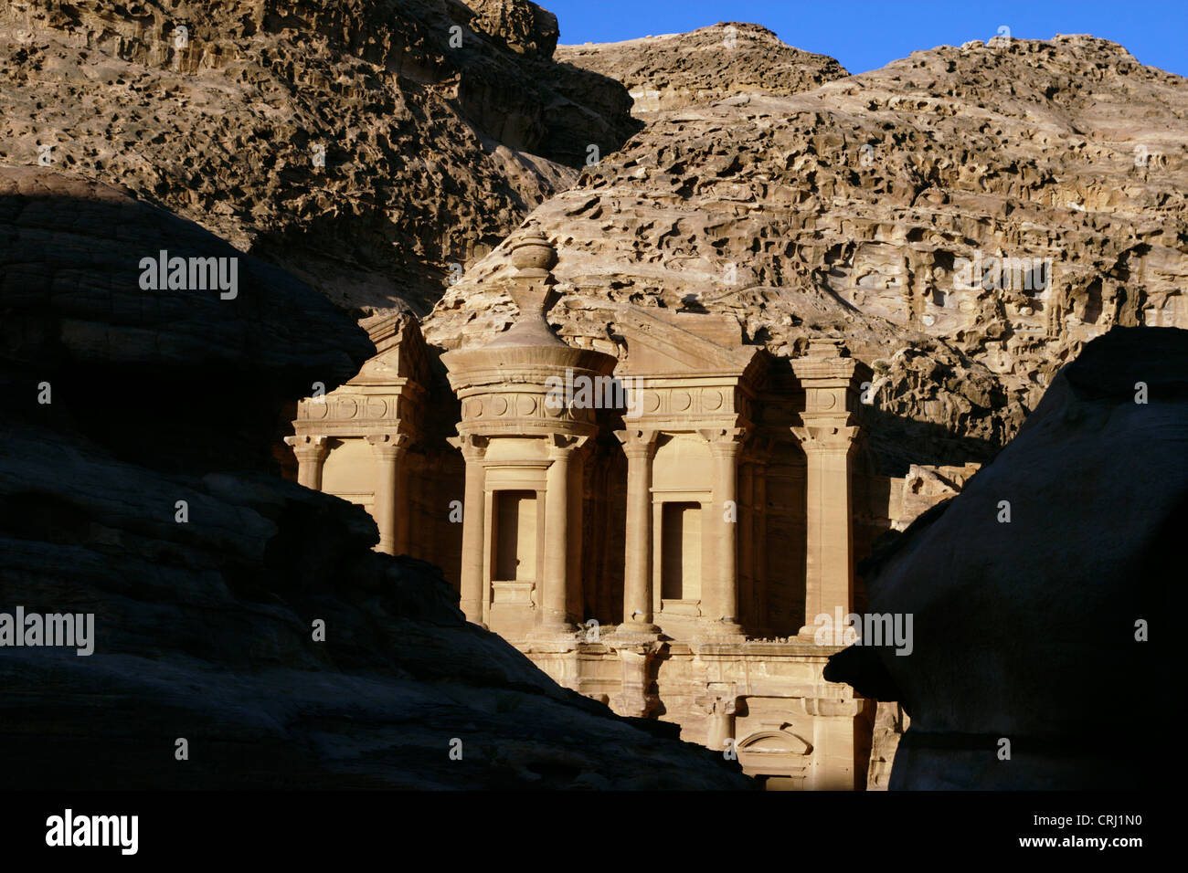 Fels geschnitten Grab als "Kloster" des historischen Felsens schneiden Stadt Petra, Jordanien, Petra Stockfoto