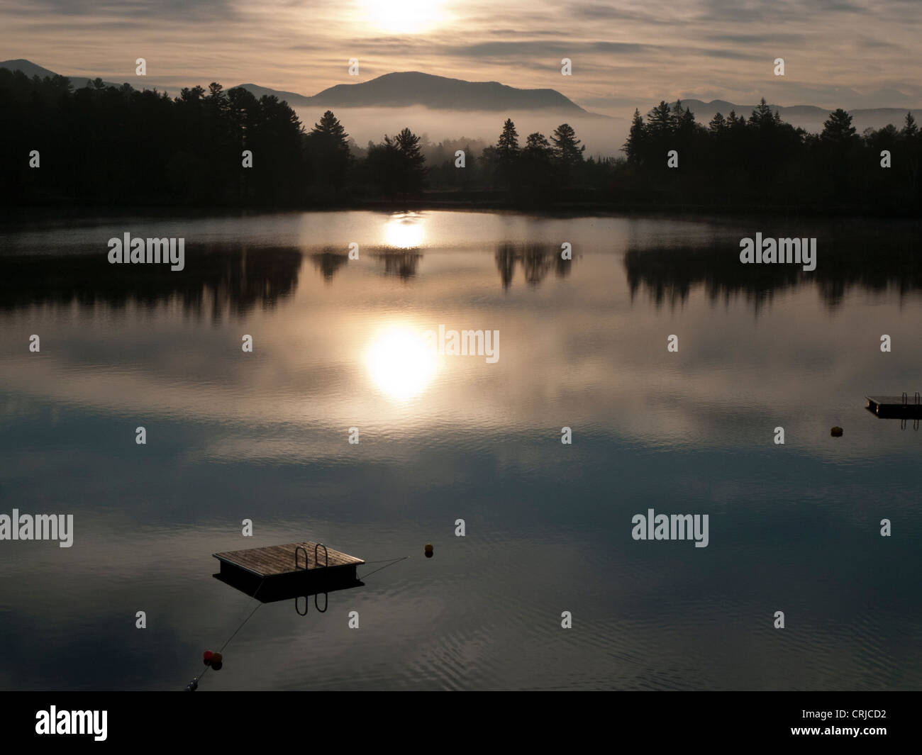 Sonnenaufgang am Lake Placid, New York. Stockfoto