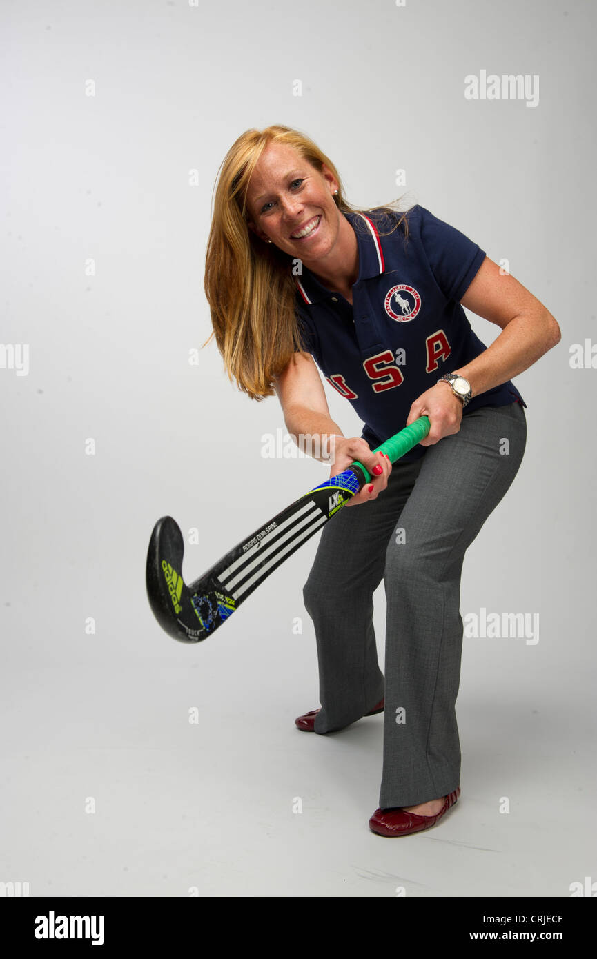 Amerikanischer Hockeyspieler Lauren Crandall auf Team USA Media Summit in Dallas, TX im Vorfeld der Olympischen Spiele 2012 in London Stockfoto