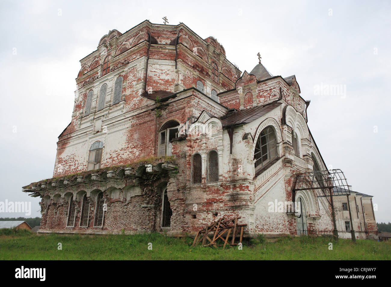 Ruinen der Kirche, Pinega, Russland, Region Archangelsk (Archangelsk ...