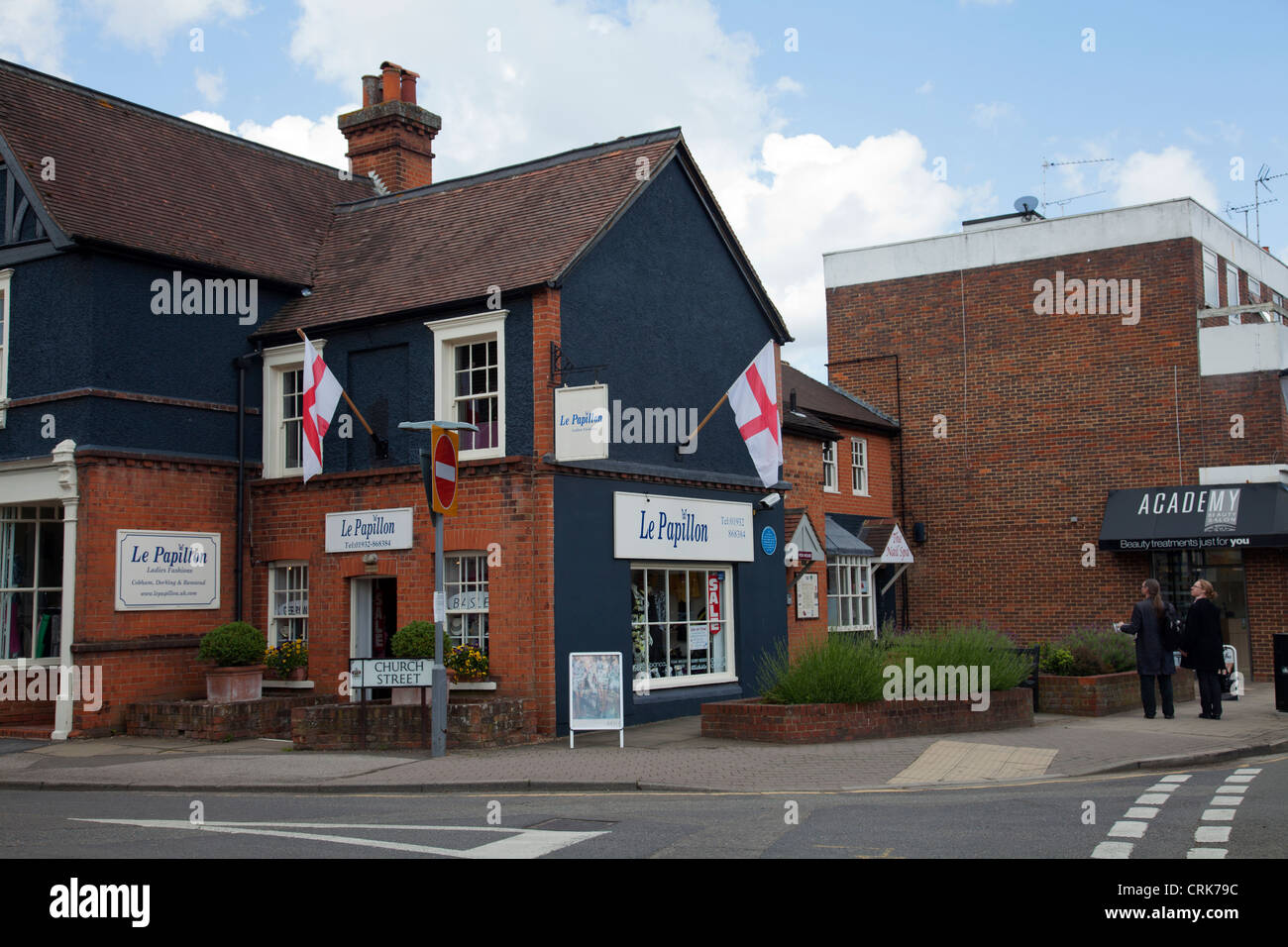 Cobham high street surrey uk Fotos und Bildmaterial in hoher