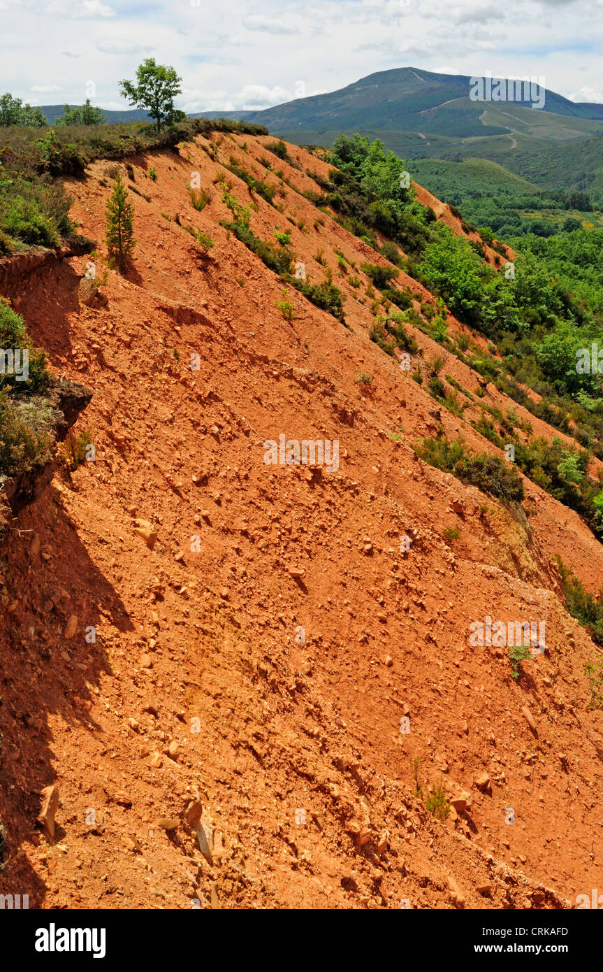 Überreste der römischen Goldminen in als Borreas de Caldesiños, Viana do Bolo, Ourense, Galicien, Spanien. Stockfoto