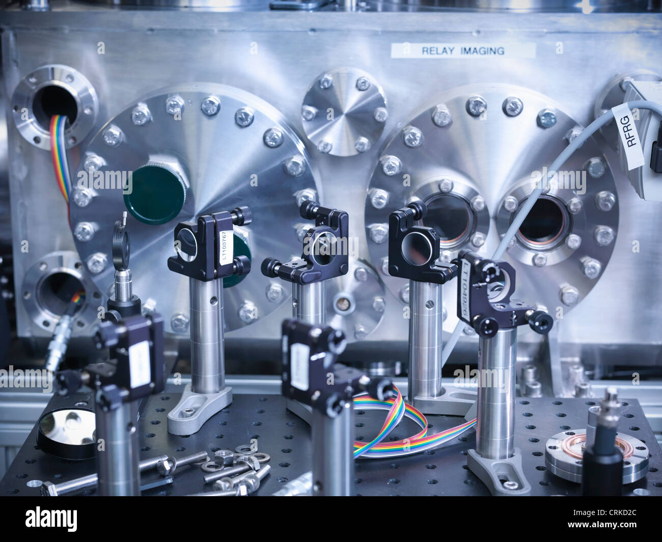 Optik und Vakuum-Kammer im Labor Stockfoto