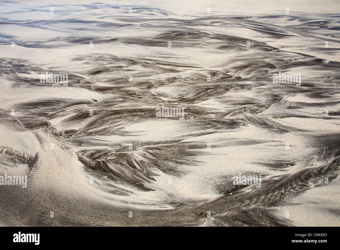 Muster im Sand der Bucht Laig am Cleadale auf der Insel Eigg, UK. Stockfoto