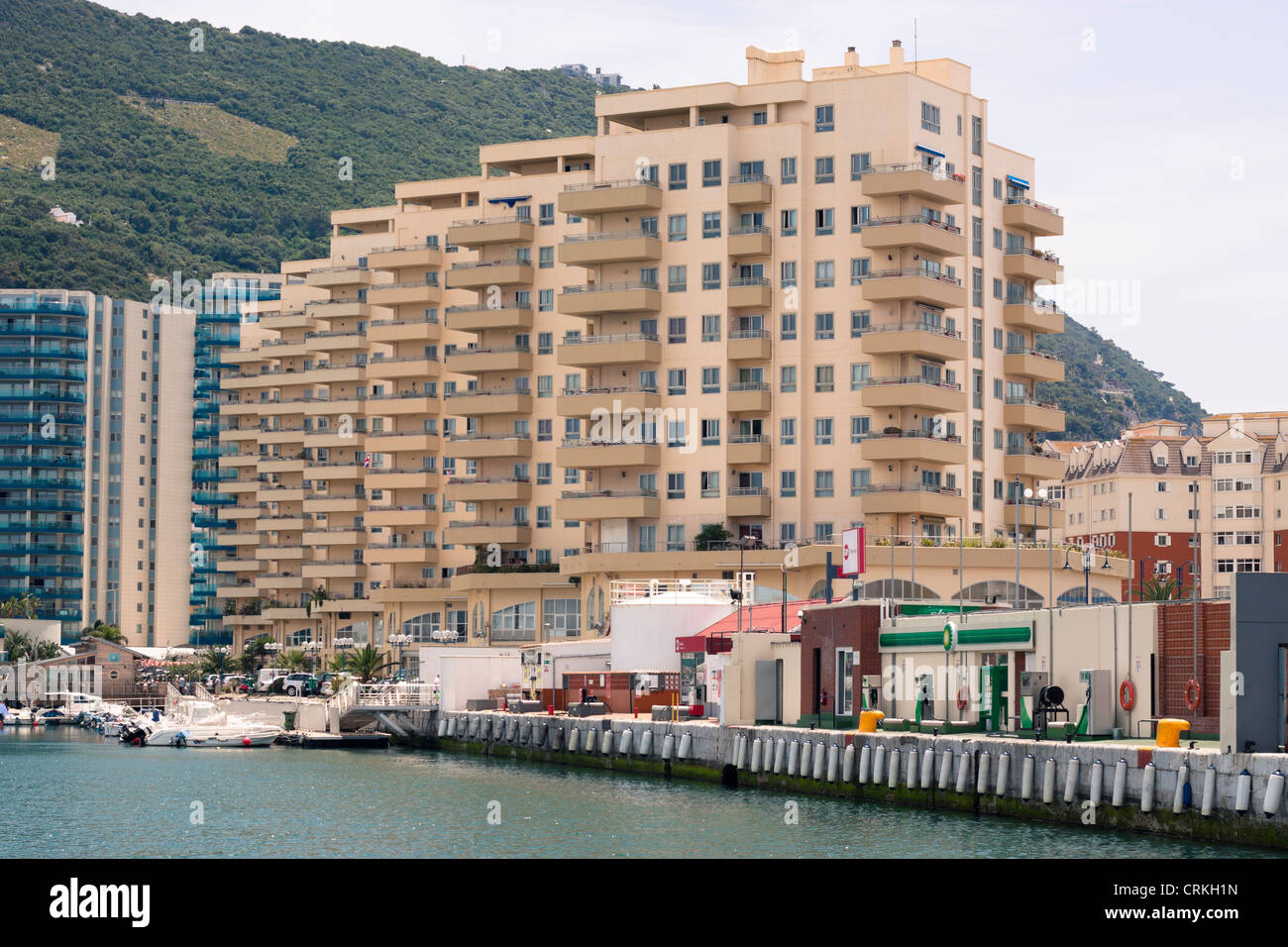 Foto von Ocean Village in Gibraltar. Stockfoto