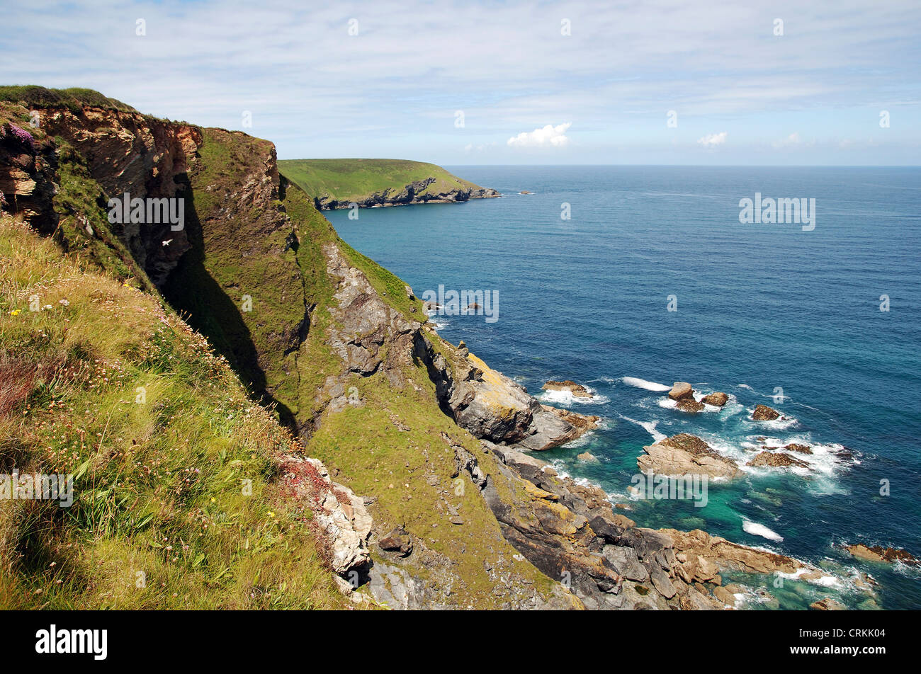 Den Norden Klippen in der Nähe von Portreath an der Küste von Cornwall, UK Stockfoto