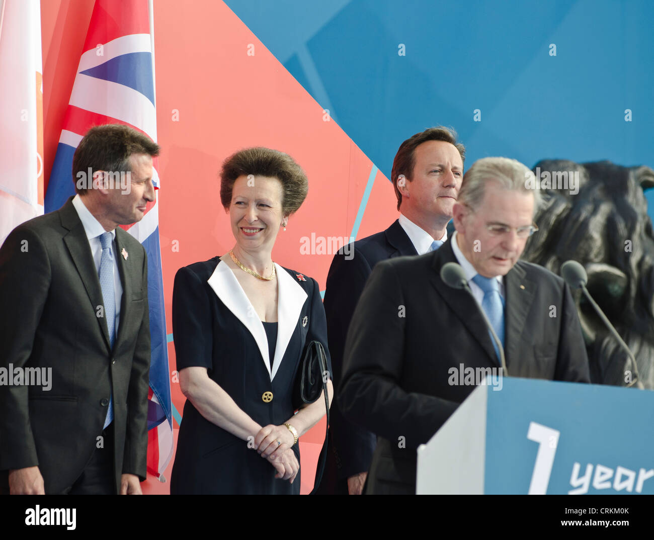 Jacques Rogge President IOCC Cameron Princess Royal Lord Coe "1 Jahr vor" London 2012 Olympics Trafalgar Square Stockfoto