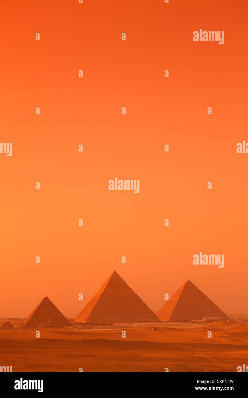 Pyramiden bei Sonnenuntergang, Giza, Ägypten Stockfoto