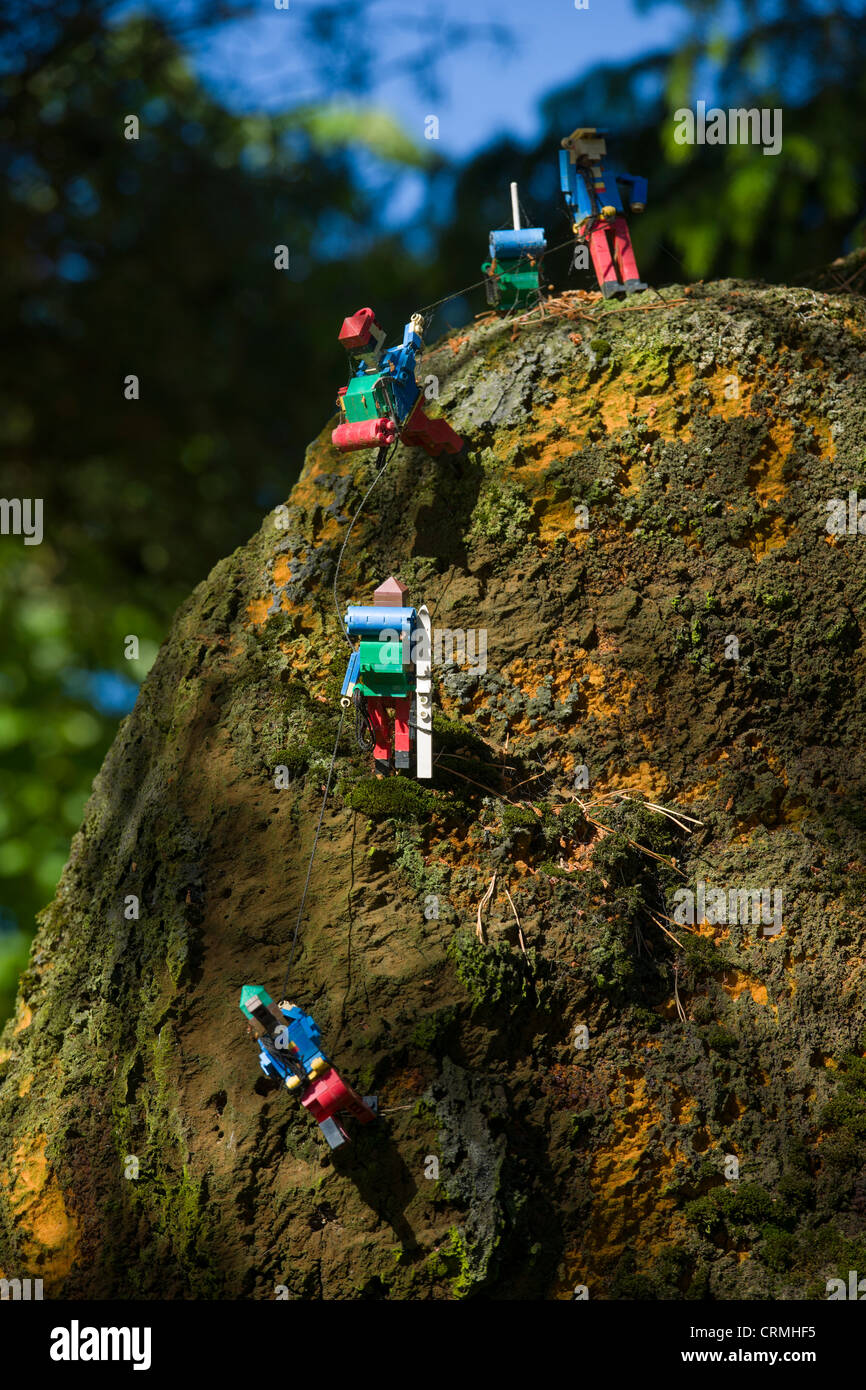 Detail der Lego Kletterer, Miniland, Legoland, Billund, Dänemark  Stockfotografie - Alamy