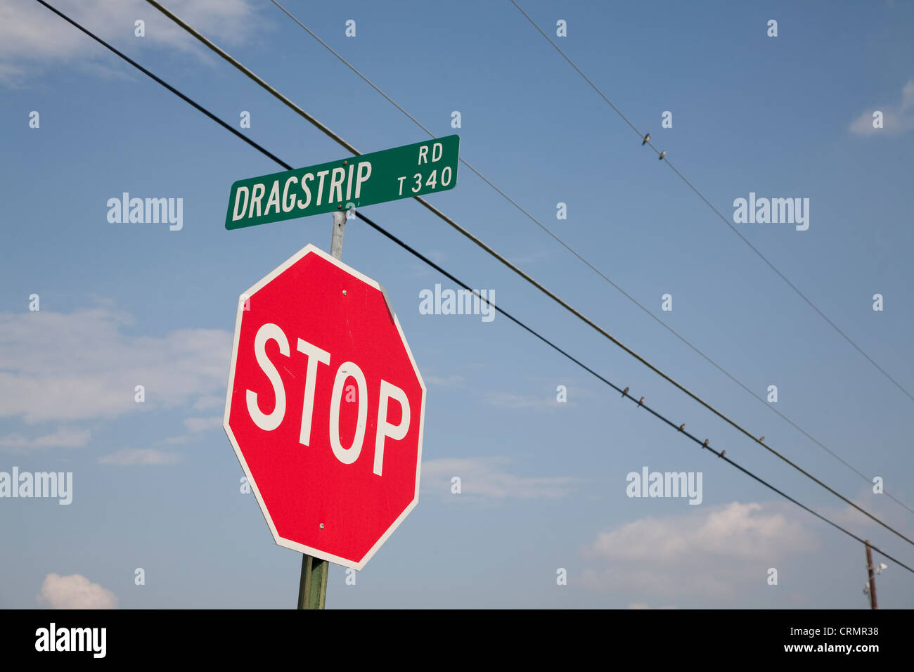 Stop-Schild DragStrip Road Central Pennsylvania, USA Stockfoto