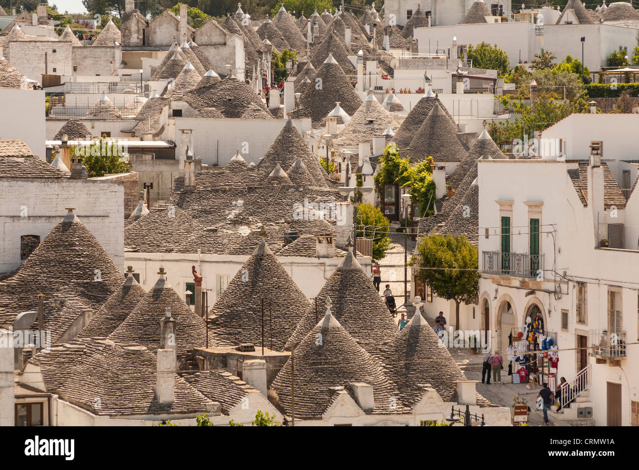 Panoramablick von Trulli Häuser, Alberobello, Provinz Bari in Apulien, Italien Stockfoto