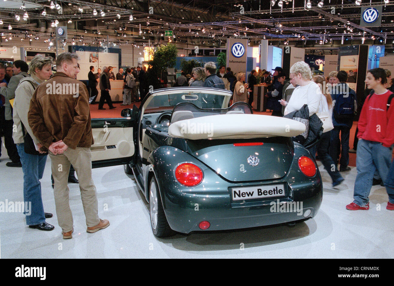 VW Käfer auf der Automobilmesse in Leipzig Stockfoto