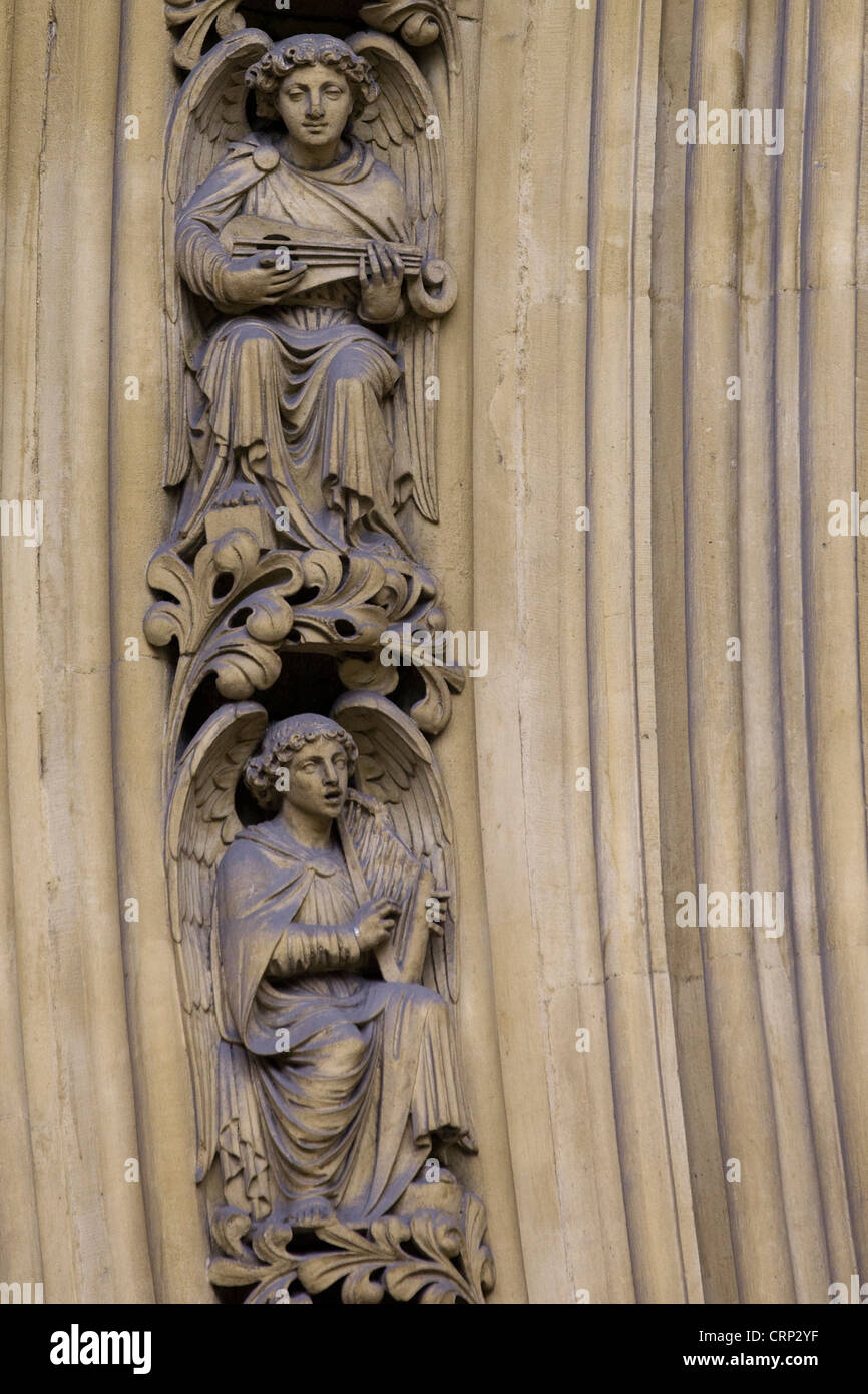 Westminster Abbey-Skulpturen. London. England Stockfoto