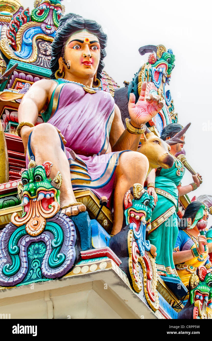 Die Gopuram Sri Mariamman-Tempel in Singapur, Chinatown, Singapur, Südostasien Stockfoto