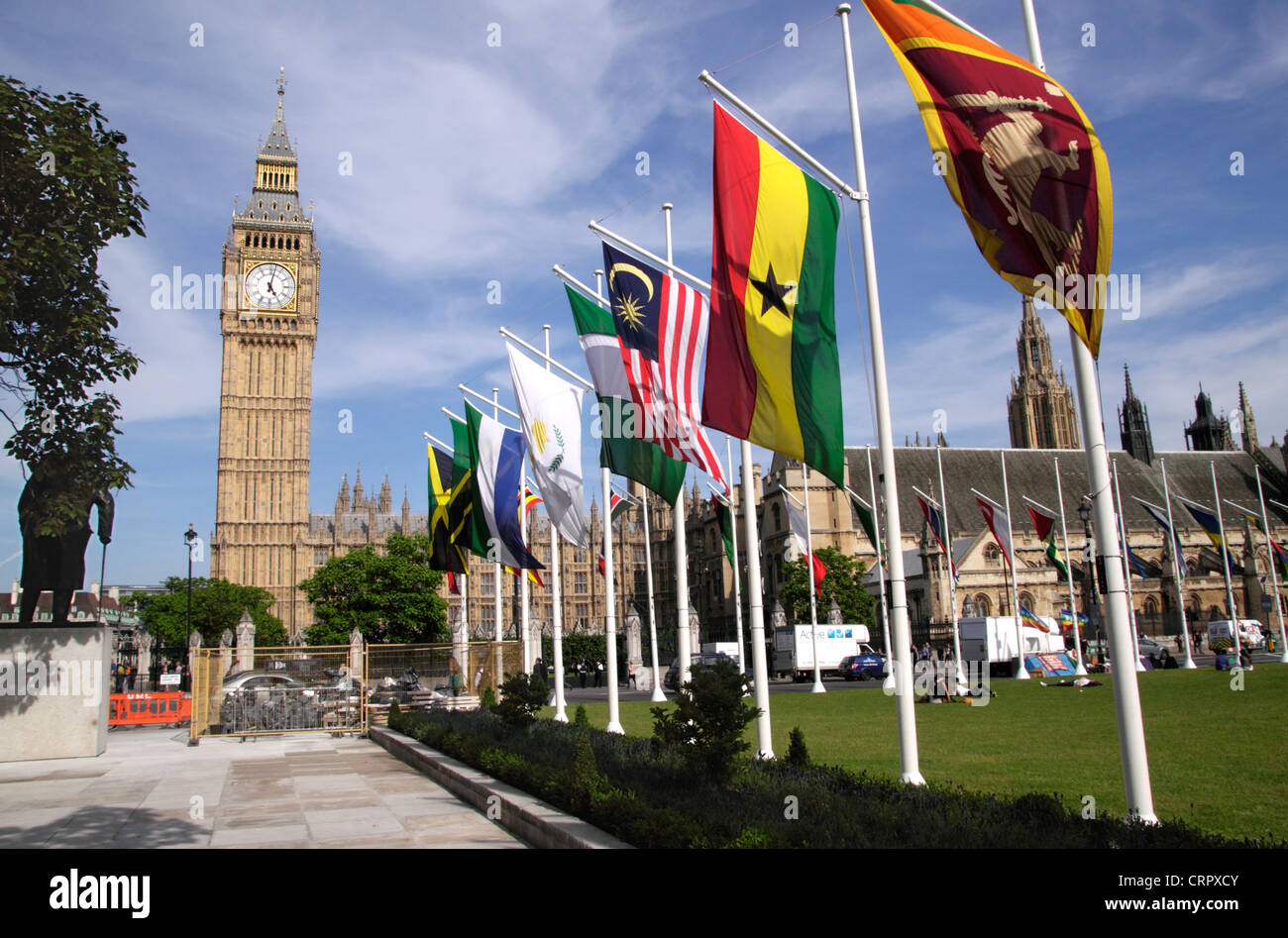 Parliament Square und Commonwealth Flags London Stockfoto