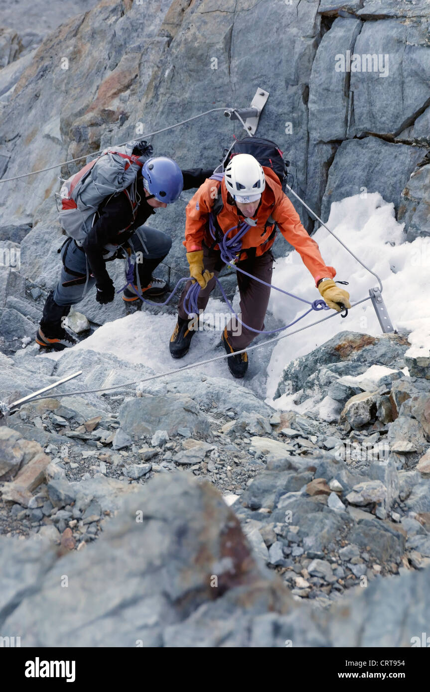 Alpine Kletterer auf der Gouter Grat des Mont Blanc Stockfoto