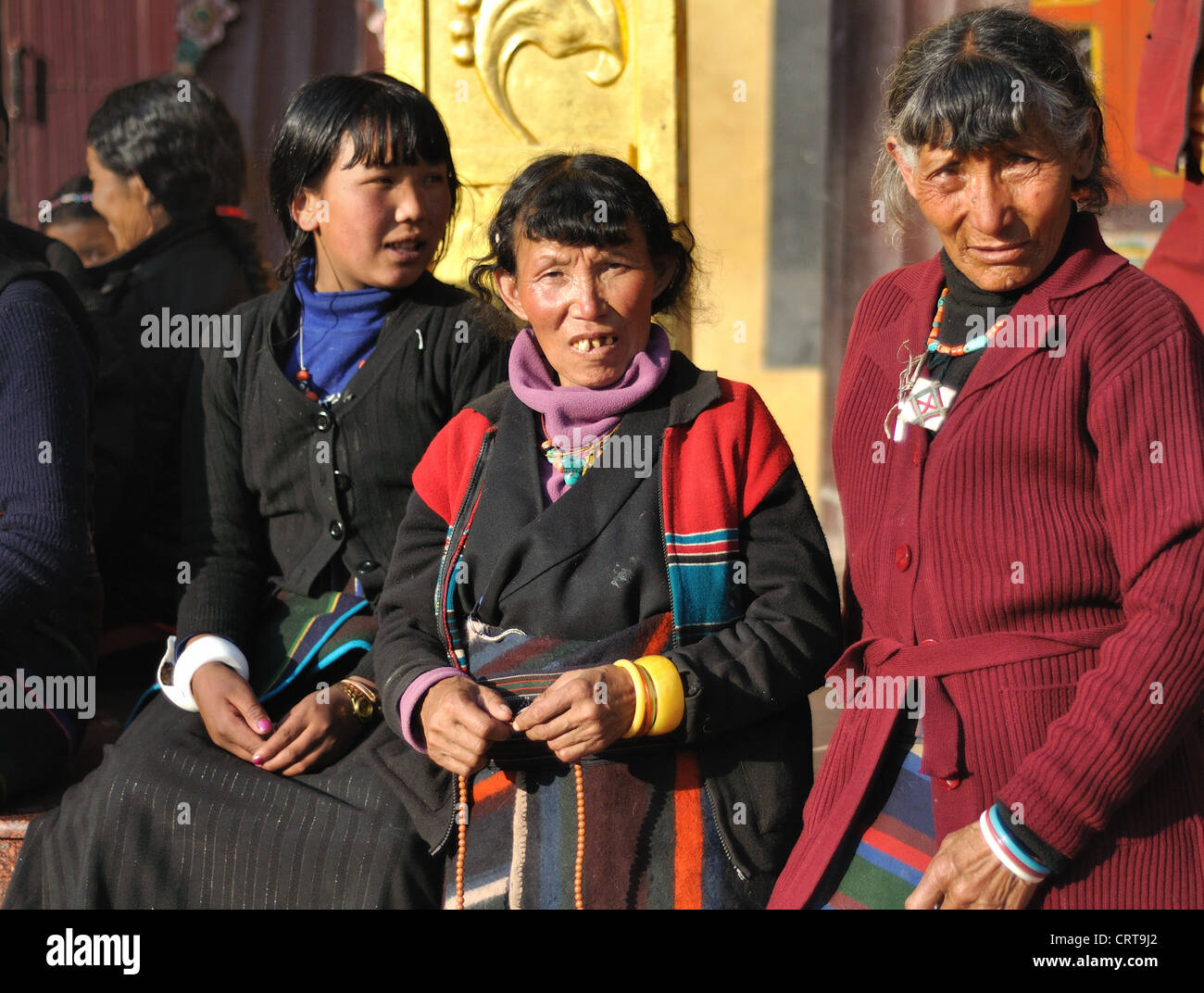 Familie in Bodnath, Kathmandu, Nepal Stockfoto