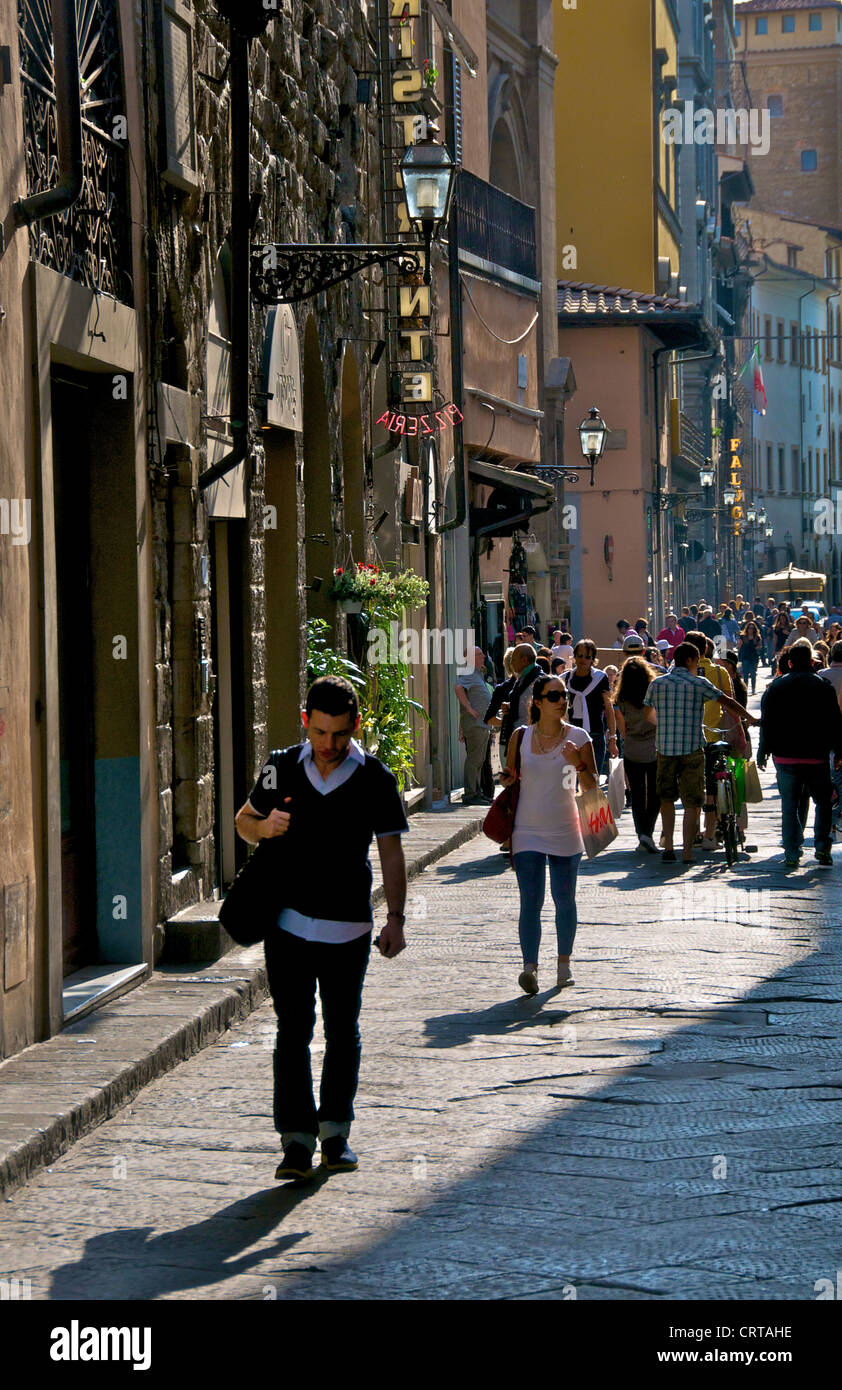 Anstrengenden shopping Straße Florenz Italien Stockfoto