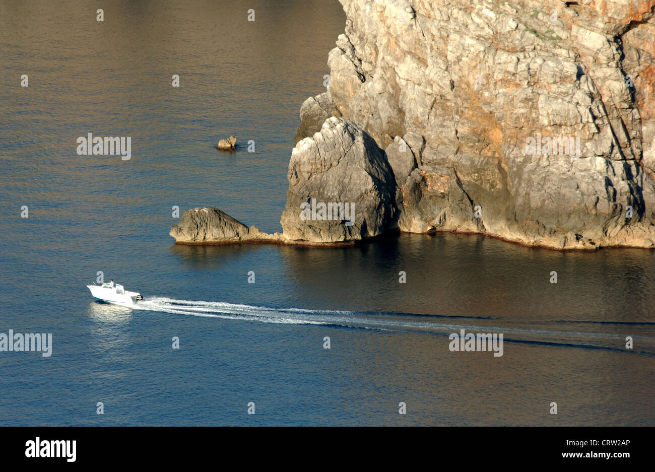 Wasser-Sport-Boot im Mittelmeer, Spanien, Mallorca Stockfoto