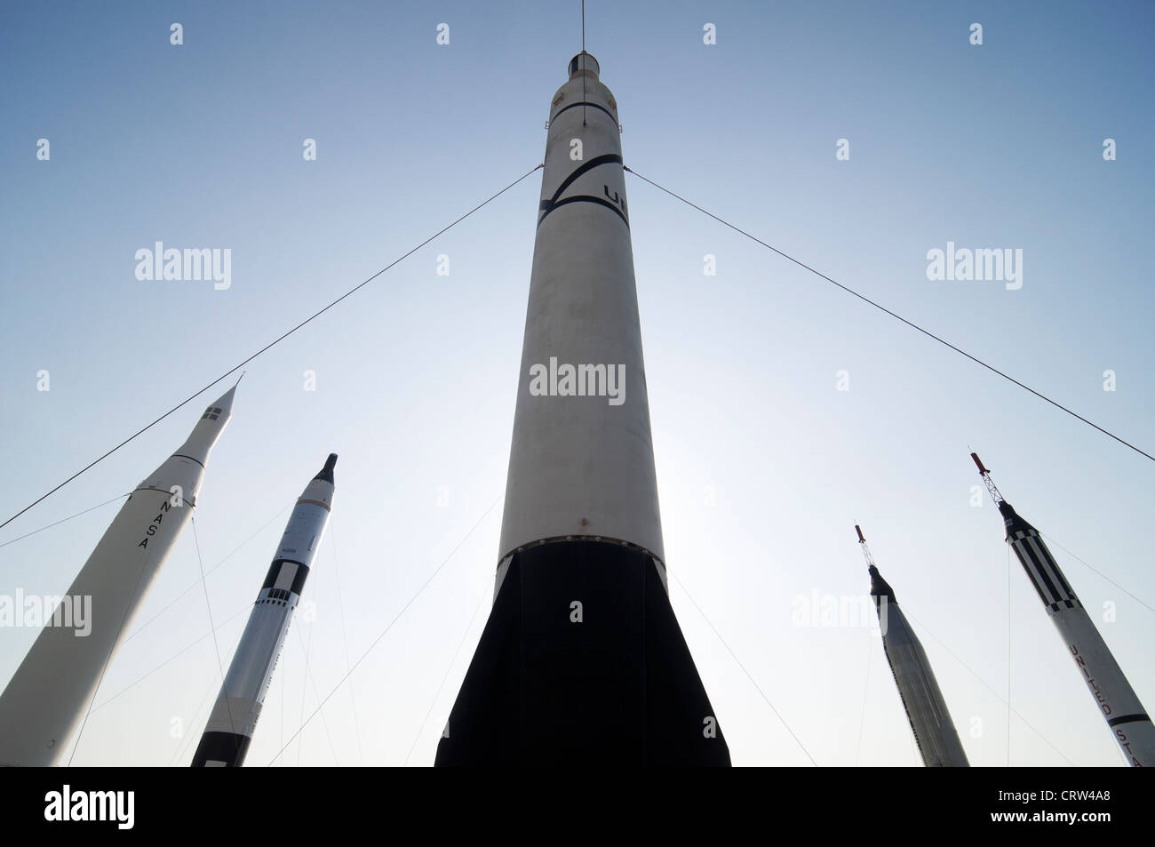 Kennedy Space Center Visitor Complex auf Merritt Island Florida anzeigen historischen NASA Raketen. Stockfoto