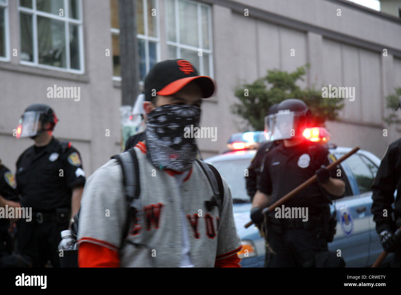 Seattle Riot Cops bei Demonstration. Stockfoto