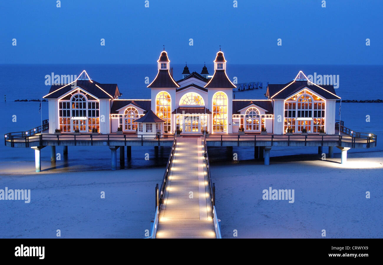 Seebruecke Sellin Rügen in der Ostsee Stockfotografie - Alamy
