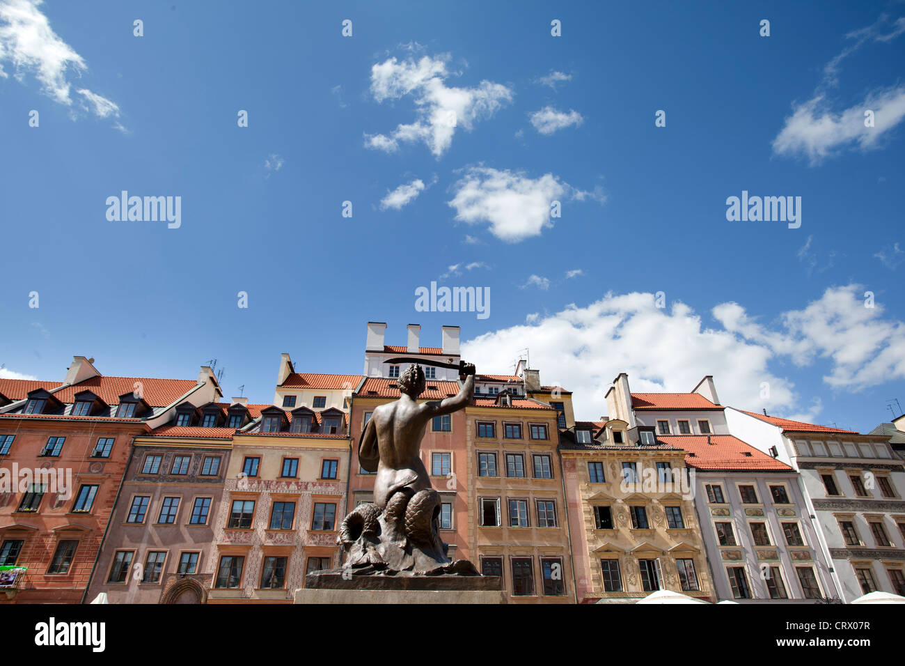 Die Statue der Meerjungfrau in der alten Stadt Marktplatz, Warschau, Polen.  (Rynek Ehren Miasta, Warszawa) Stockfoto