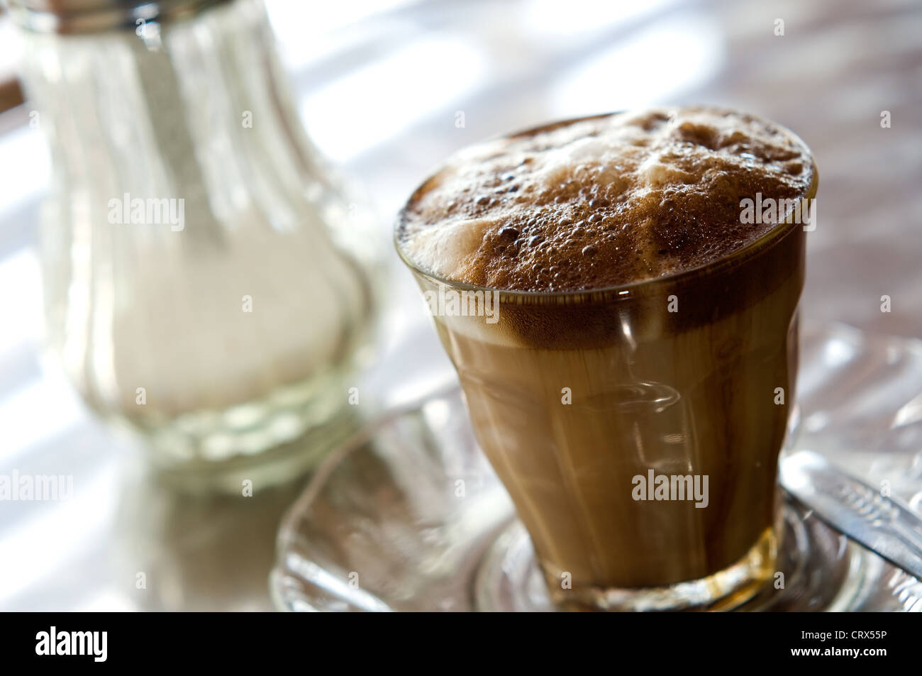 Macchiato Kaffee, Coffee-Shop, Haile Selassie Street, Piazza Addis Abeba Äthiopien Stockfoto