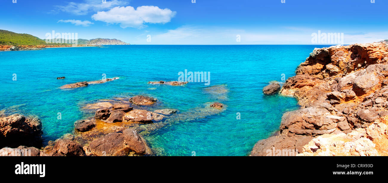 Ibiza-Kanal d En Marti Pou des Lleó Strand in Balearischen Inseln des Mittelmeeres Stockfoto