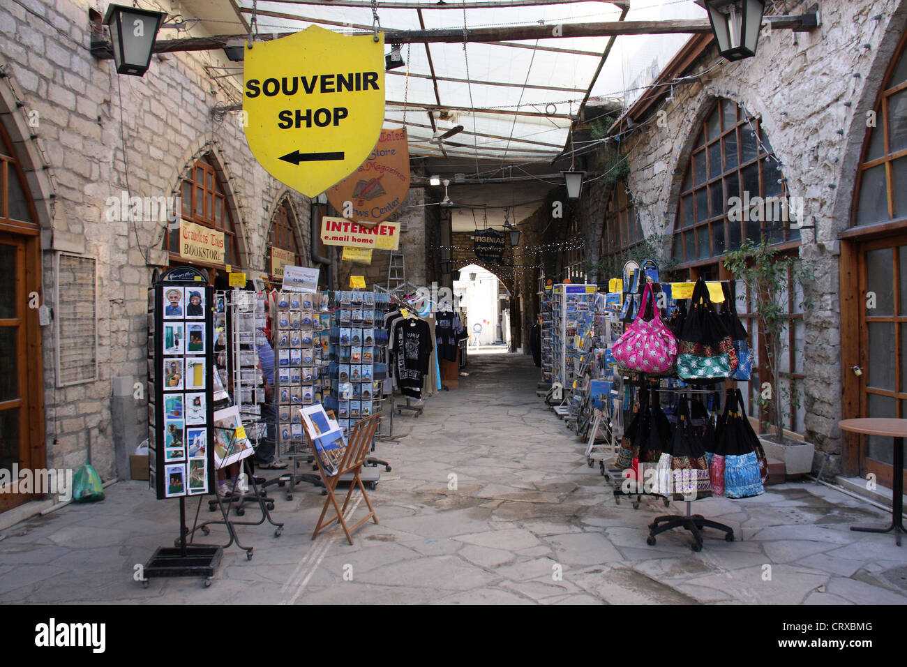 Geschenk-Shop in der Altstadt von Limassol, Zypern, Europa Stockfoto