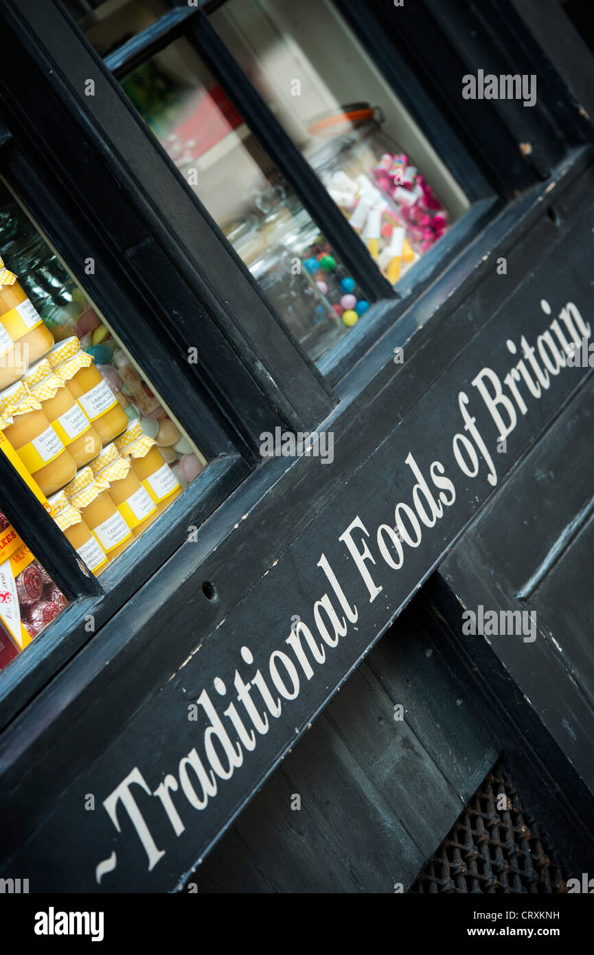 A. Gold - traditionelle Lebensmittel von Großbritannien. Zeichen und Fenster Schaufenster.  42 Brushfield St, Spitalfields, London Stockfoto