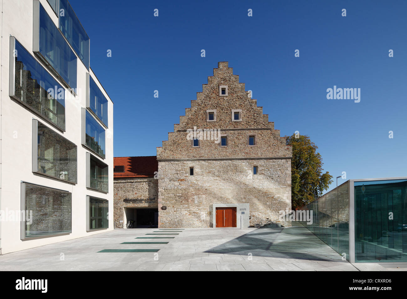 Deutschland, Bayern, Schweinfurt, Ansicht der Zollstelle und Bibliothek Stockfoto