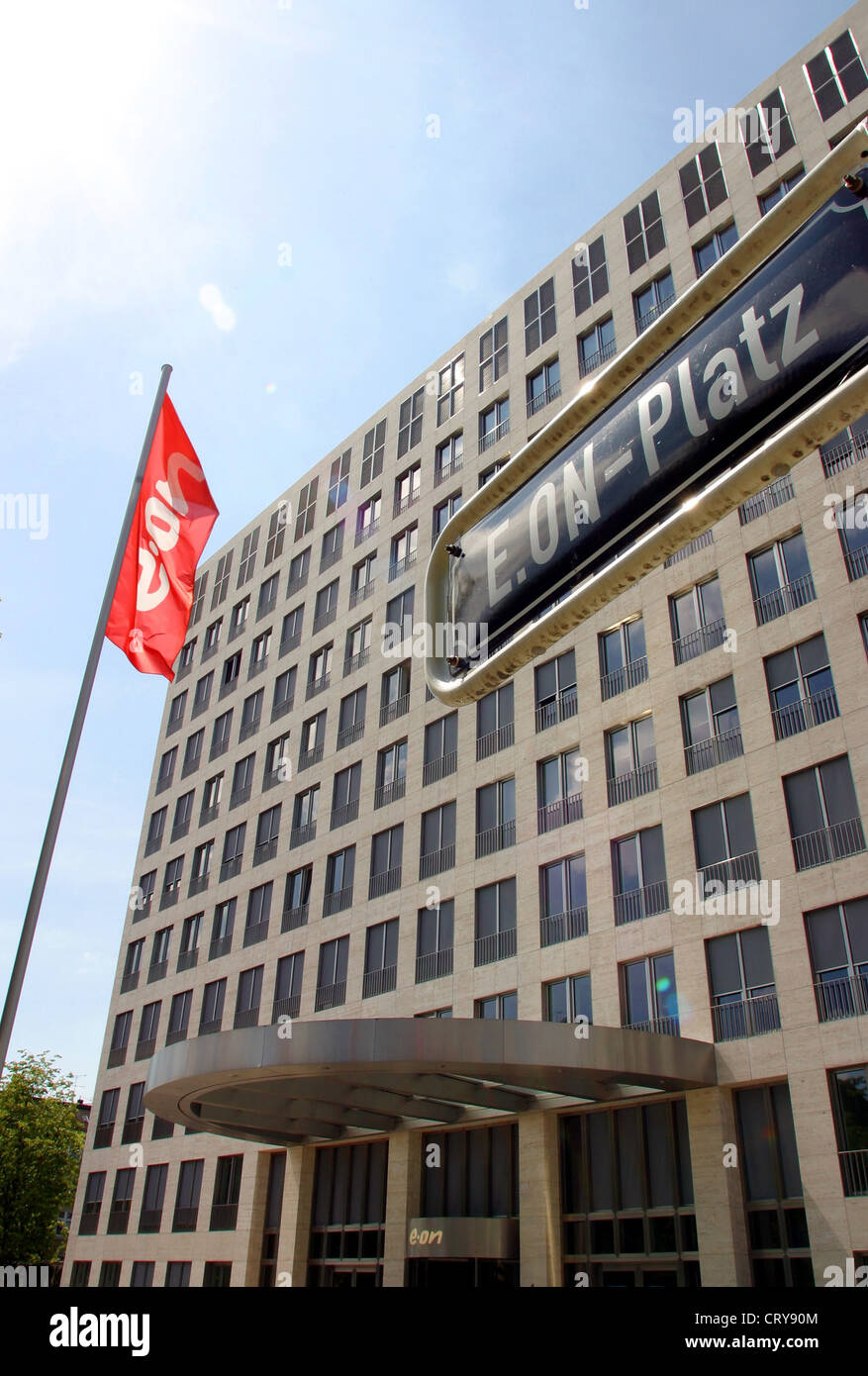 E.ON-Zentrale am E.ON-Platz in Düsseldorf Stockfoto