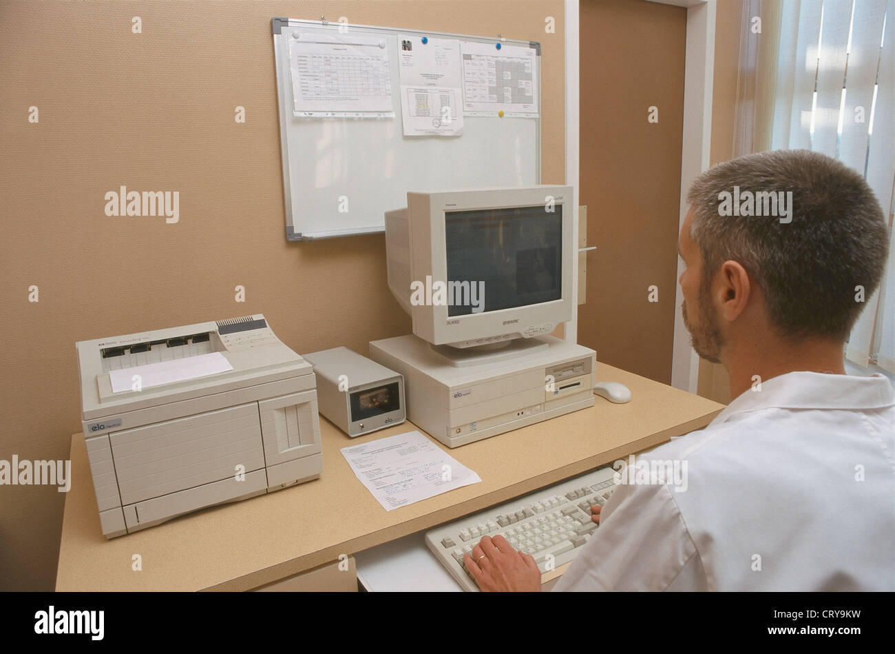 KRANKENHAUS, COMPUTER Stockfoto