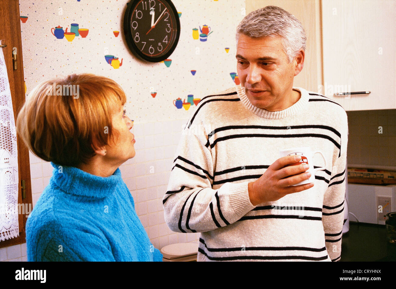 50er jahre kochen -Fotos und -Bildmaterial in hoher Auflösung – Alamy