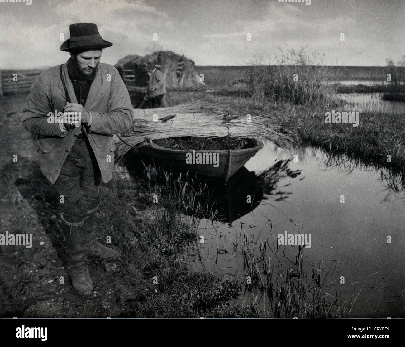 Abschleppen im Schilf, 1885, durch Peter Henry Emerson & T.F. Goodall Stockfoto