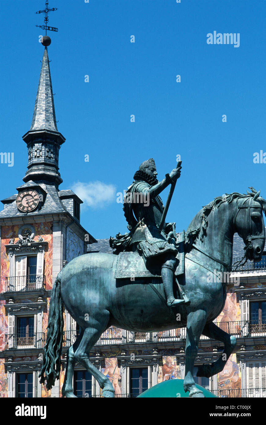 Spanien, Madrid, Plaza Mayor, Felipe III Statue, Stockfoto