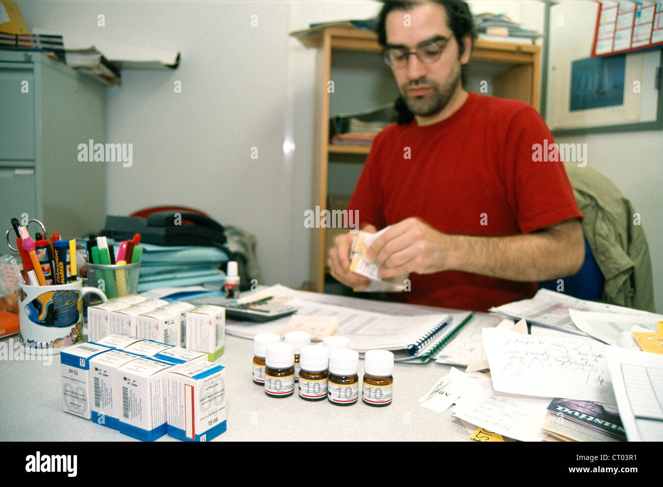 BEHANDLUNG VON DROGENMISSBRAUCH Stockfoto