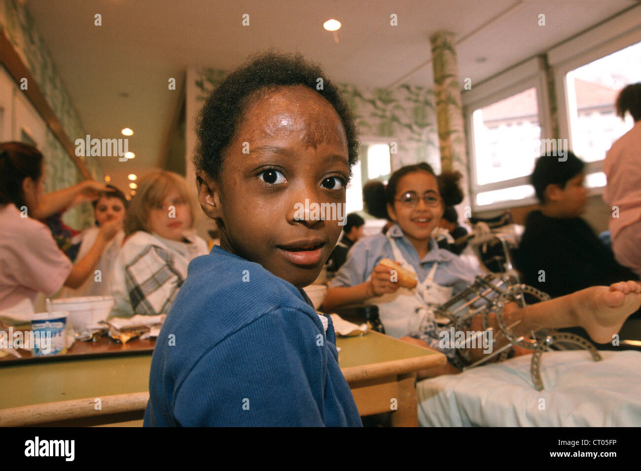 PÄDIATRISCHE PHYSIOTHERAPIE CENT. Stockfoto