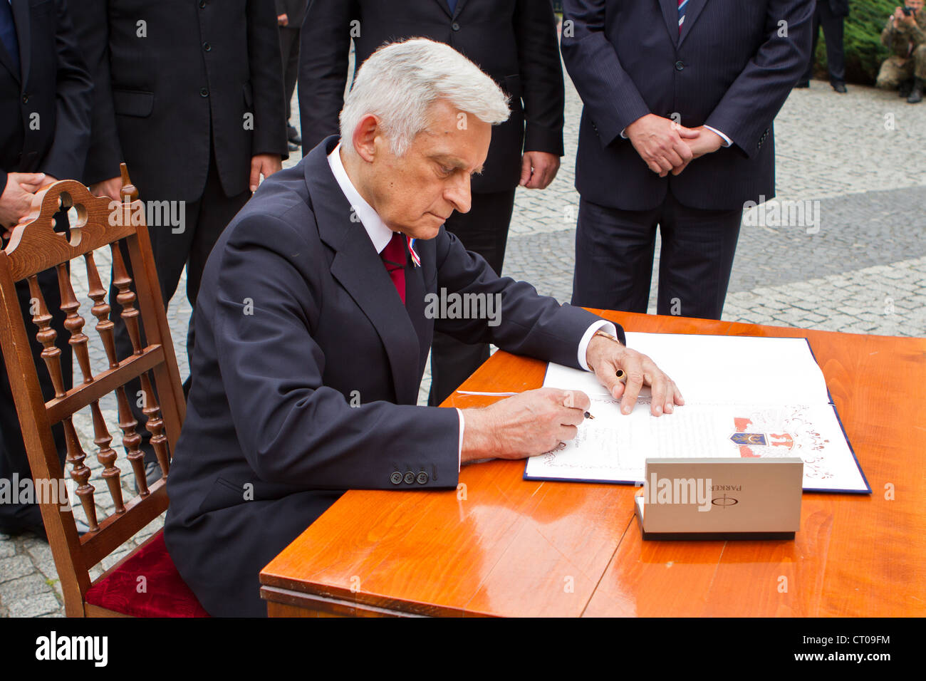 Jerzy Buzek - polnischer Politiker (2009-2012 Präsident des Europäischen Parlaments). Stockfoto