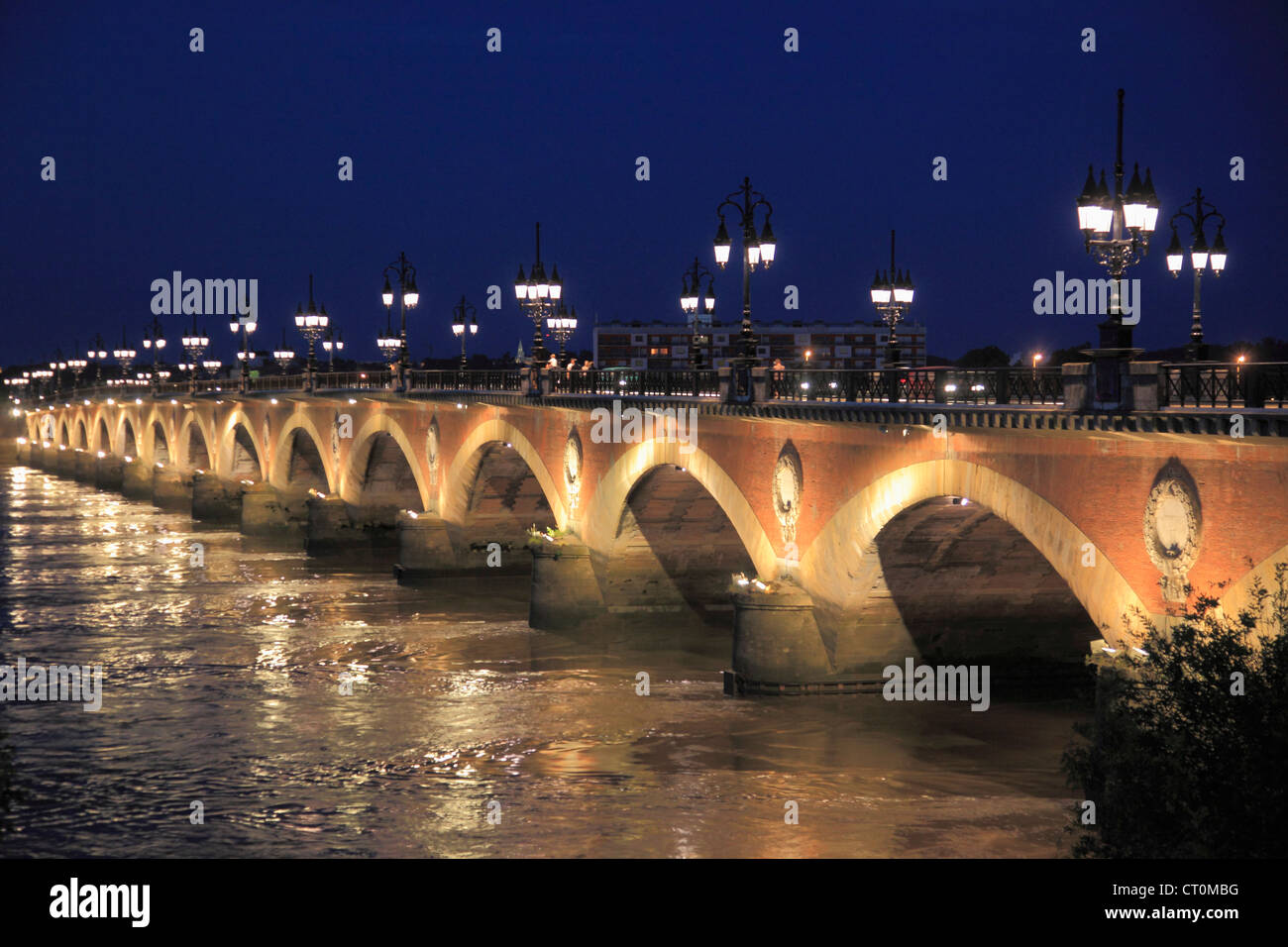 Frankreich, Aquitanien, Bordeaux, Pont de Pierre, Fluss Garonne, Stockfoto