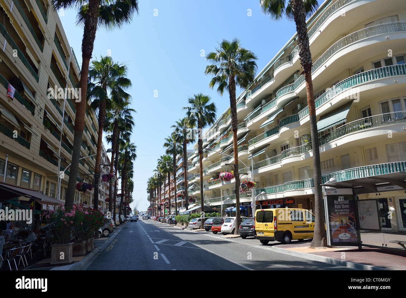 Avenue Auguste Renoir, Cagnes-Sur-Mer, Côte d ' Azur, Alpes-Maritimes, Provence-Alpes-Côte d ' Azur, Frankreich Stockfoto