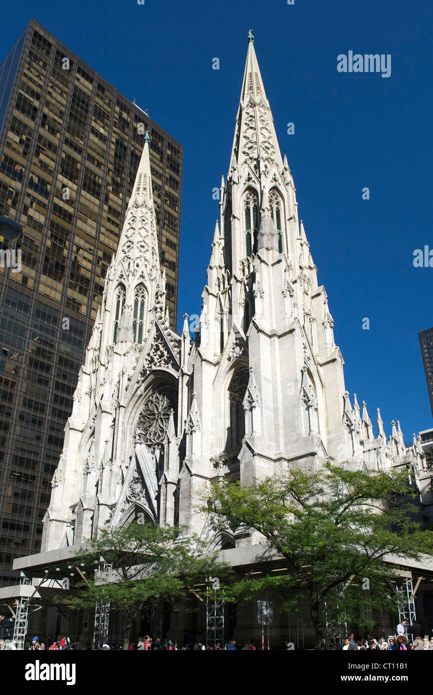 St. Patricks Kathedrale auf der Fifth Avenue in Manhattan, New York City, USA. Stockfoto