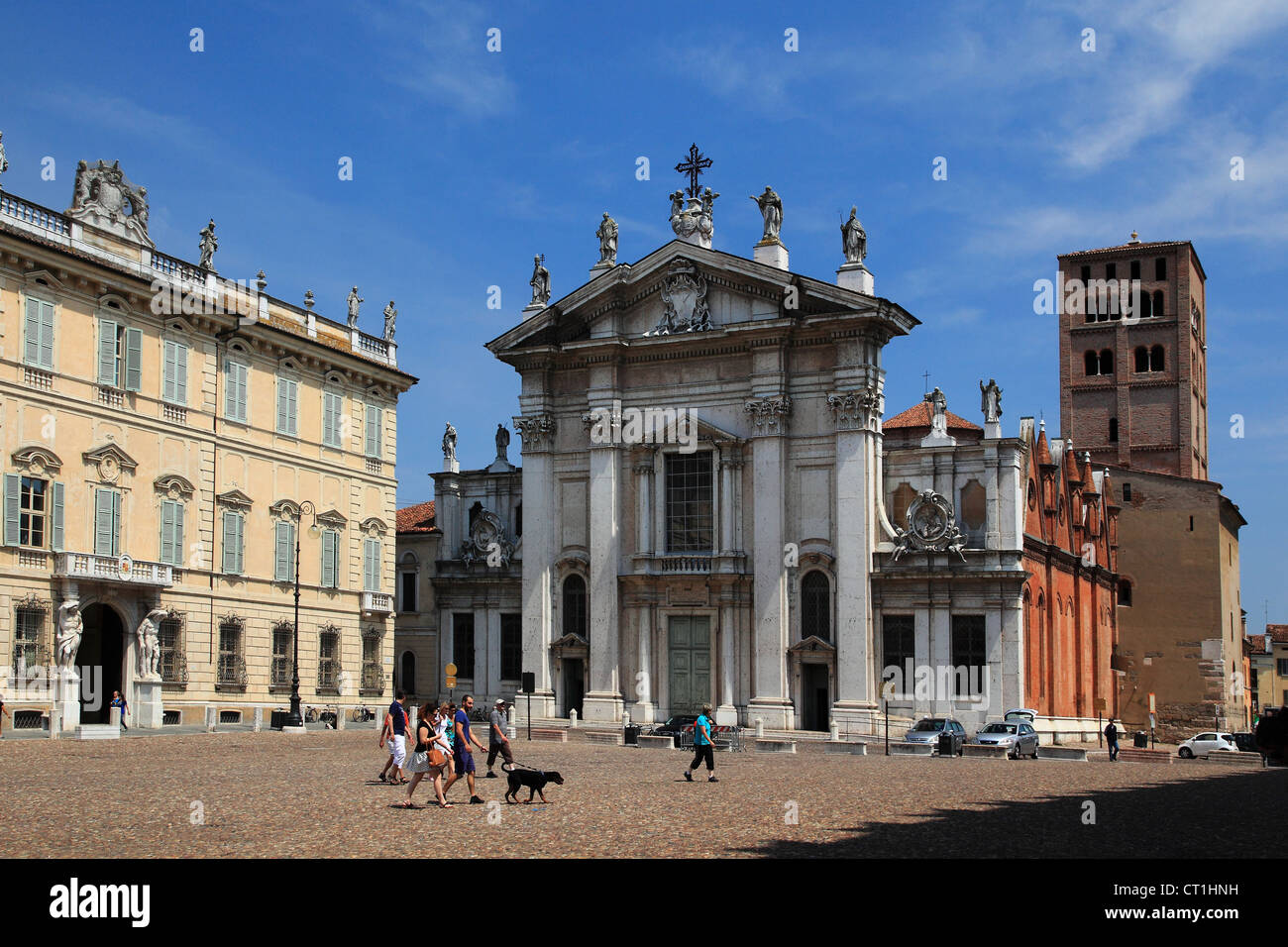 Kathedrale von Saint Peter der Apostel. Piazza Sordello, Mantua, Italien Stockfoto