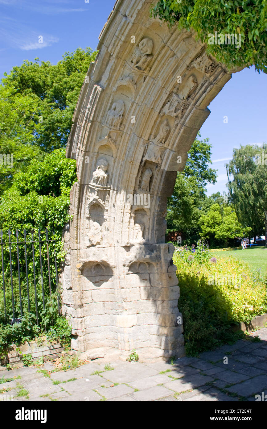 zerstörten Abtei Bogen Evesham Worcestershire England UK Stockfoto